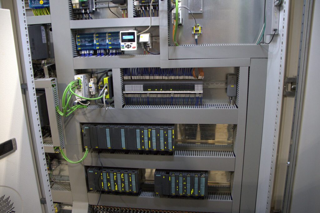 Výroba a montáž elektrického rozvádzača